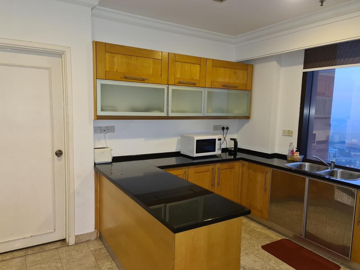 Raymond Suites At Berjaya Times Square Kuala Lumpur Buitenkant foto
